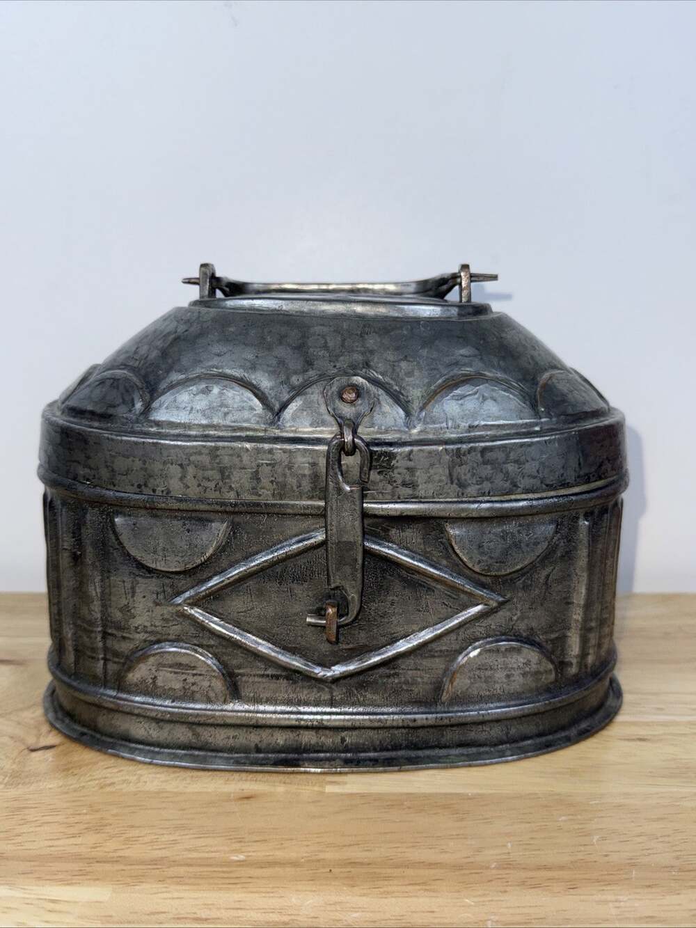 Antique Ornate Hand Made Turkish COPPER BOX Hinged Lid With Handle